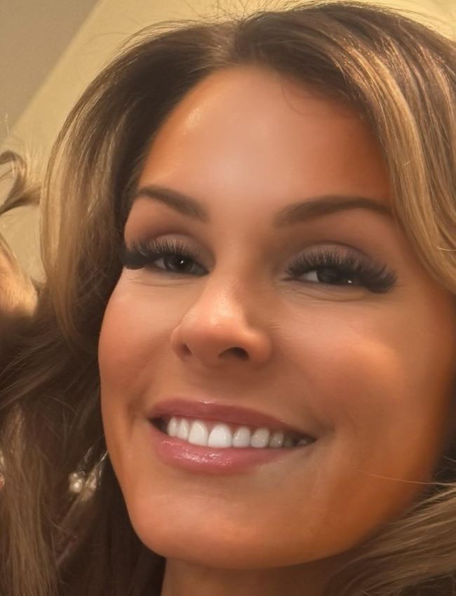 Alexis is awesome! She is a true lash artist